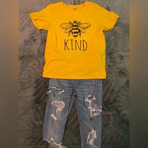 Bee kind t-shirt